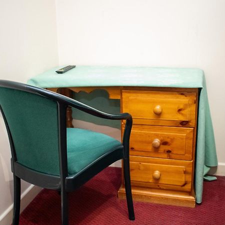 Royal Square Hotel - Nec & Birmingham Airport Marston Green Bagian luar foto