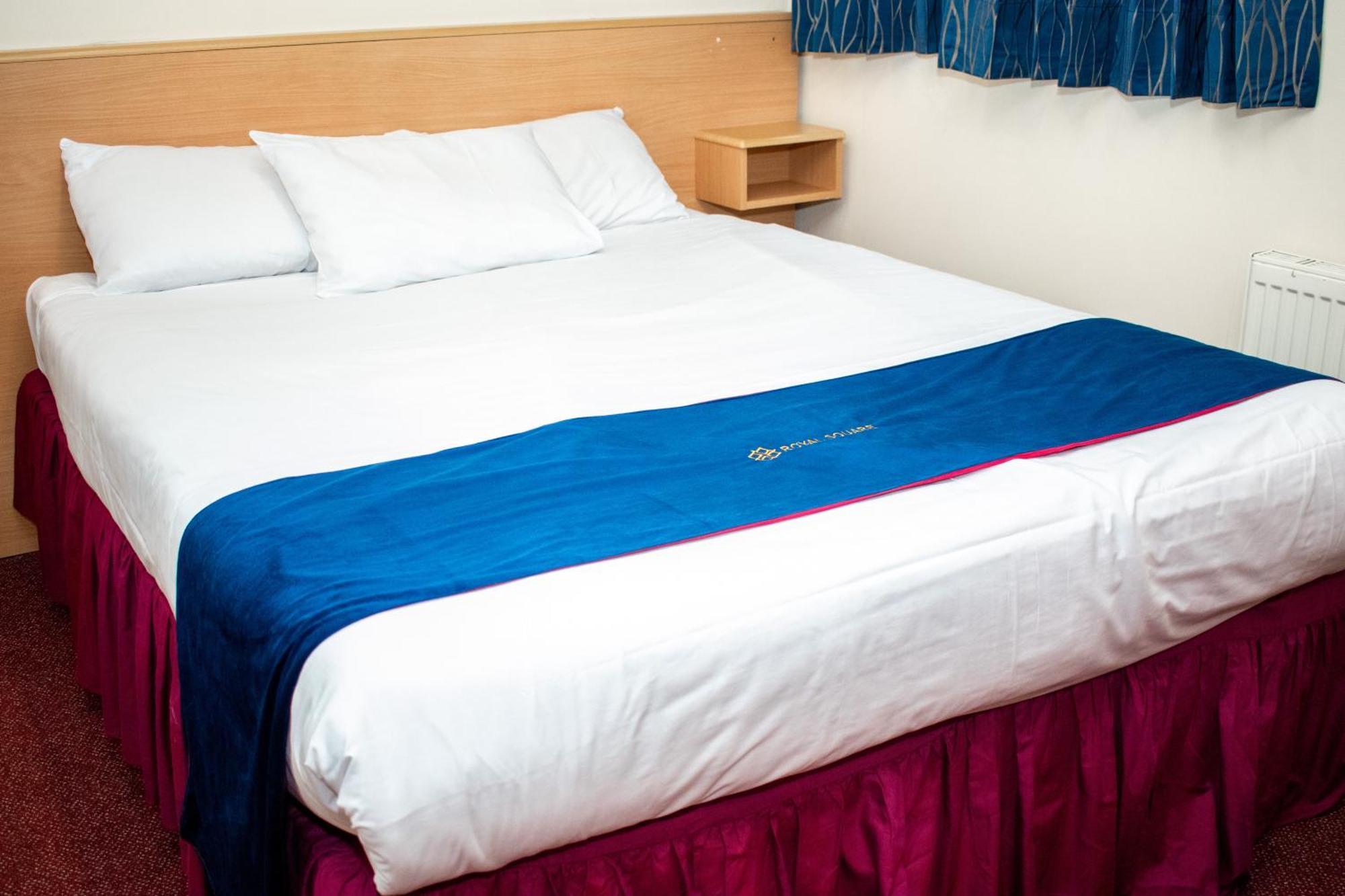 Royal Square Hotel - Nec & Birmingham Airport Marston Green Bagian luar foto