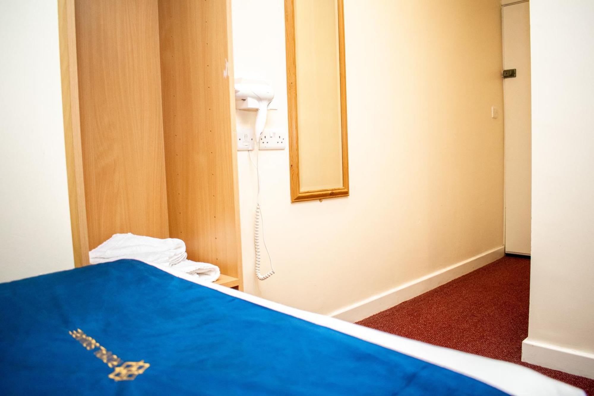 Royal Square Hotel - Nec & Birmingham Airport Marston Green Bagian luar foto