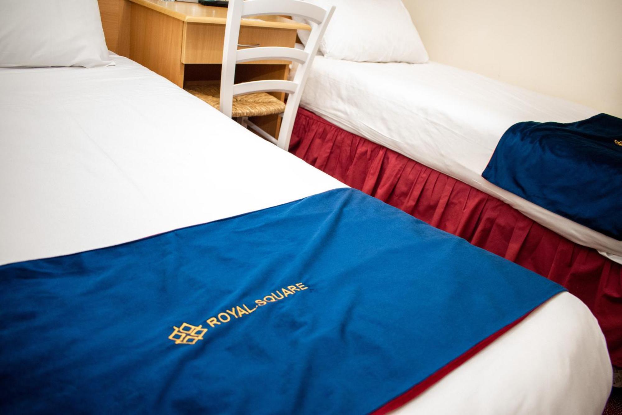 Royal Square Hotel - Nec & Birmingham Airport Marston Green Bagian luar foto