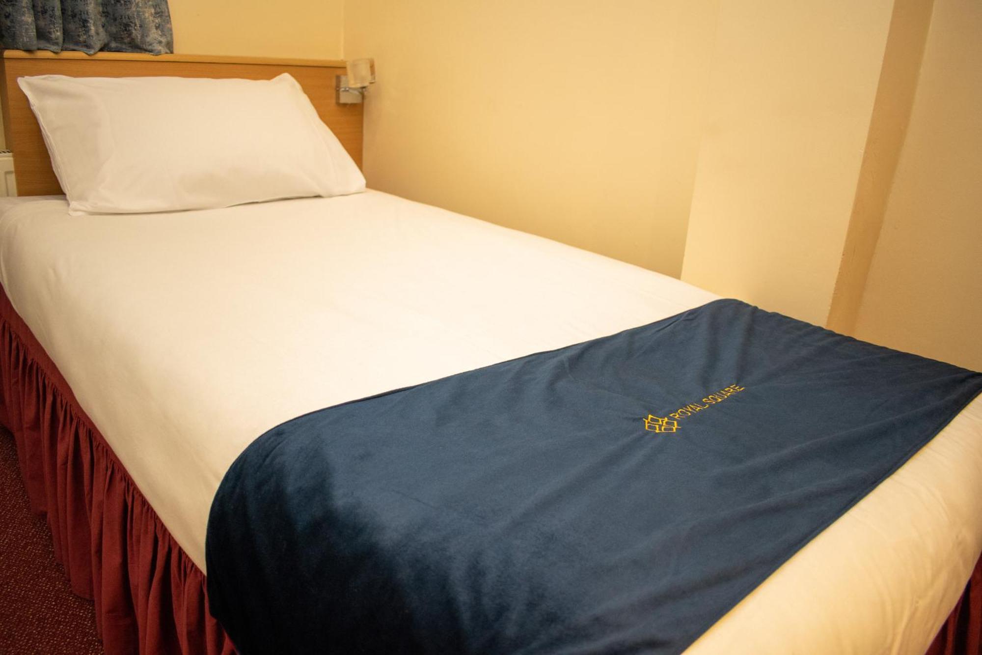 Royal Square Hotel - Nec & Birmingham Airport Marston Green Bagian luar foto