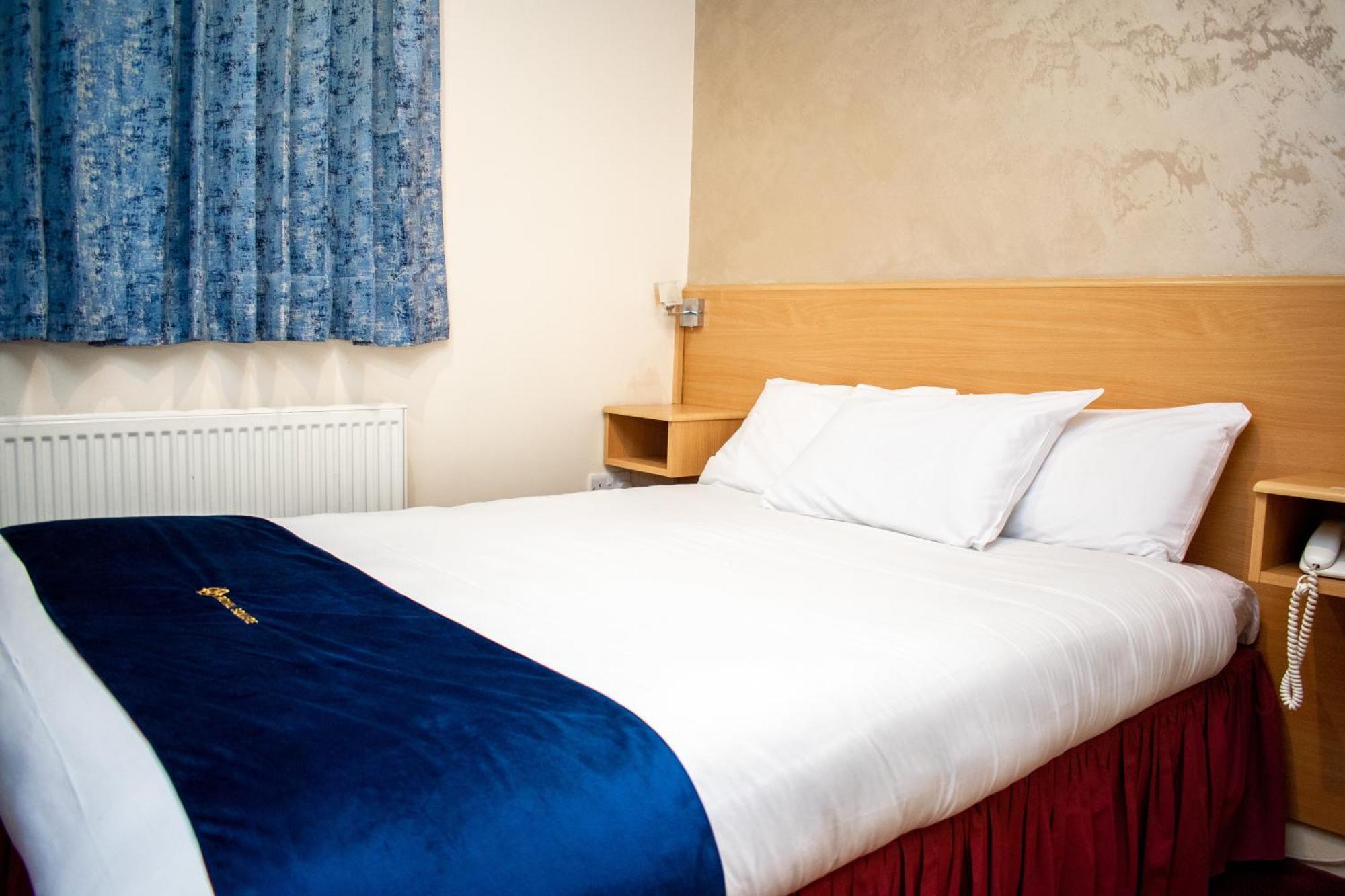 Royal Square Hotel - Nec & Birmingham Airport Marston Green Bagian luar foto