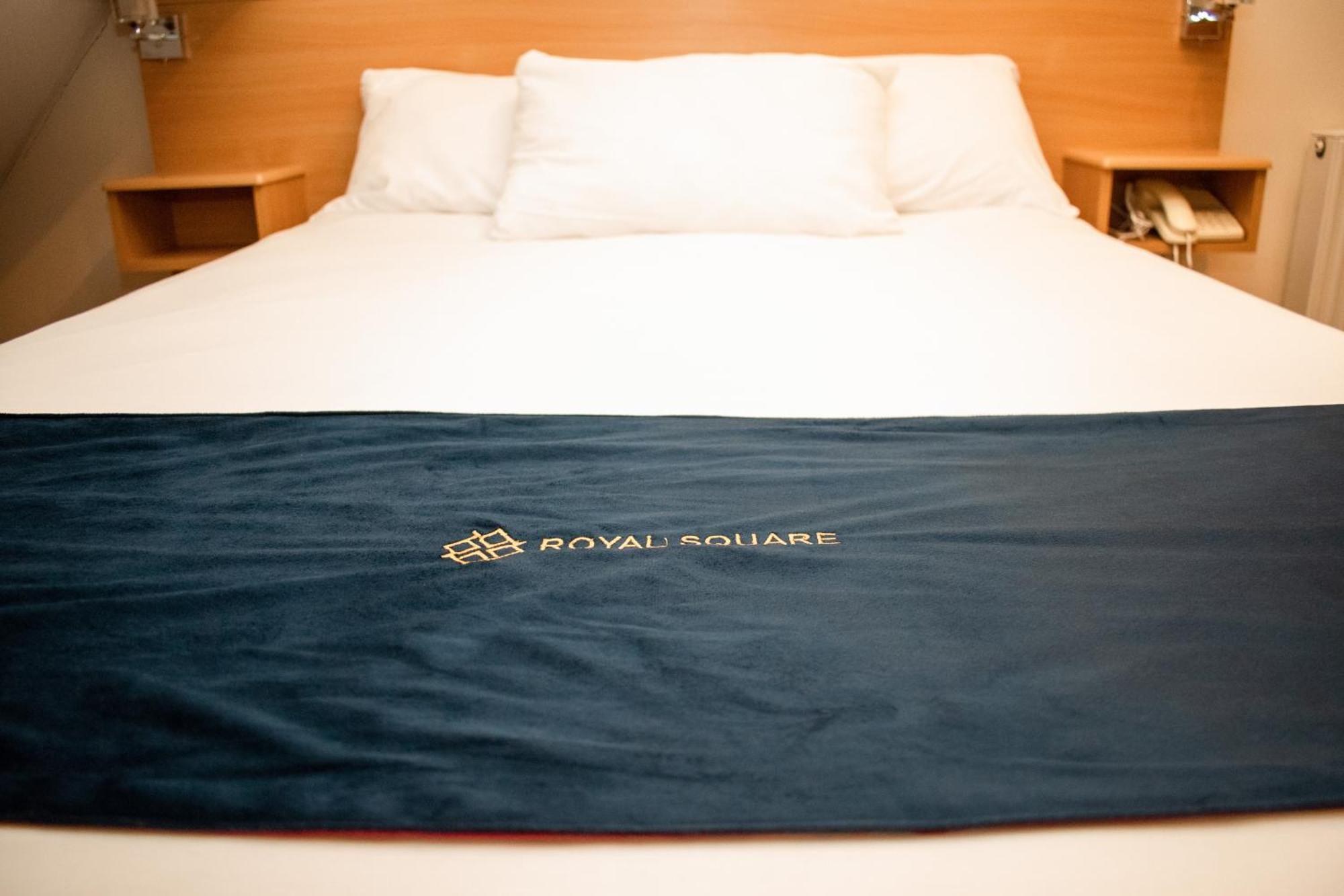 Royal Square Hotel - Nec & Birmingham Airport Marston Green Bagian luar foto